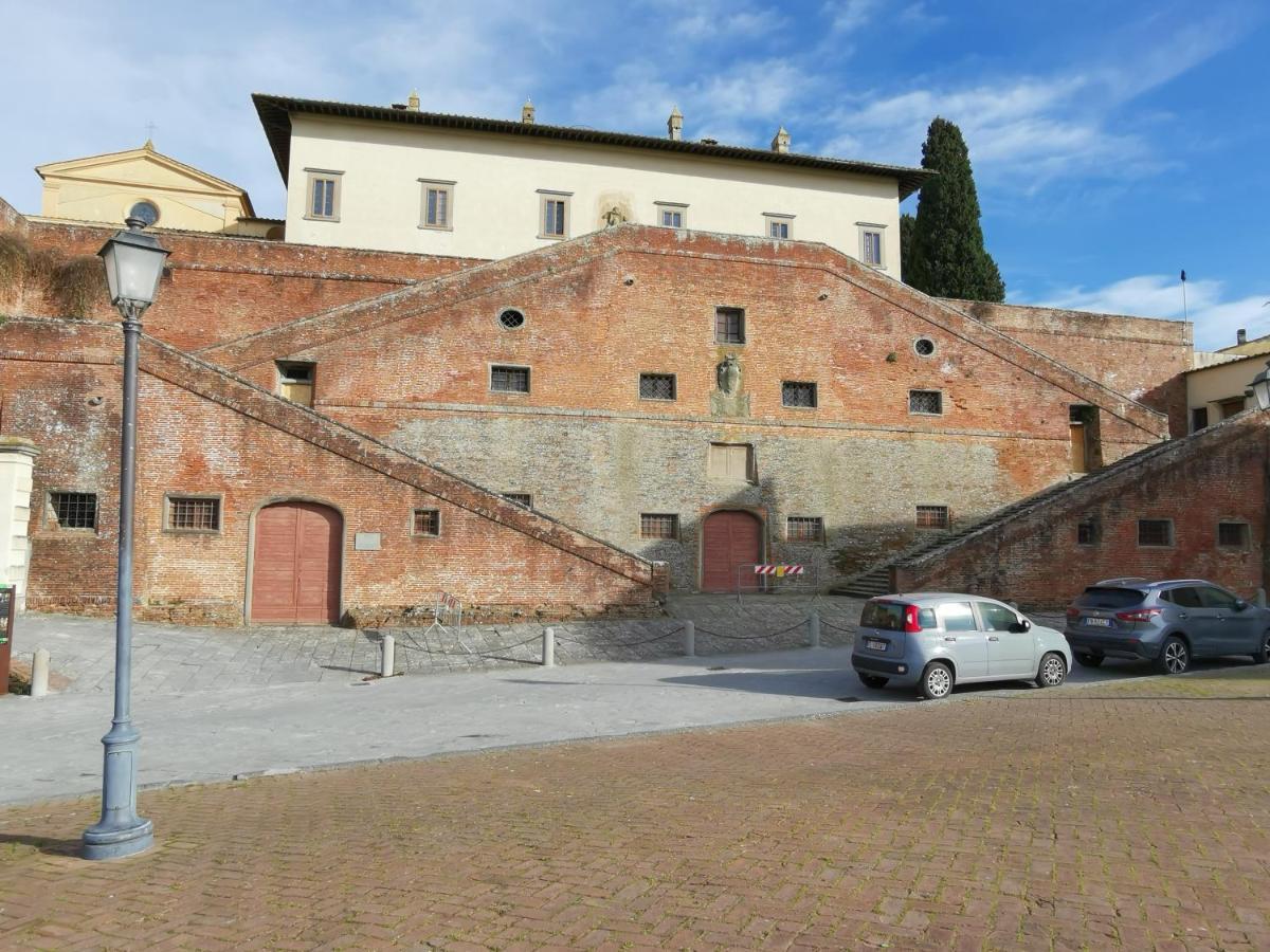 Verite Empoli Luaran gambar